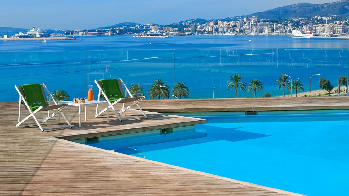 Arcos Playa Apartments